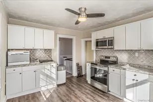 35 Lake Ave, Saint James, NY 11780 - Photo 3