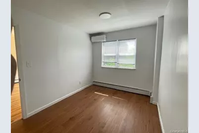 8527 58th Avenue, Elmhurst, NY 11373 - Photo 11