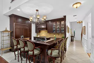 14 Miro Pl, Port Washington, NY 11050 - Photo 5