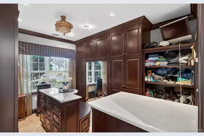 14 Miro Place, Port Washington, NY 11050 - Photo 19