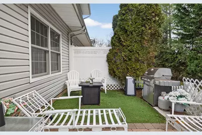 14 Miro Place, Port Washington, NY 11050 - Photo 33