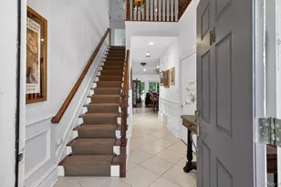 14 Miro Pl, Port Washington, NY 11050 - Photo 3