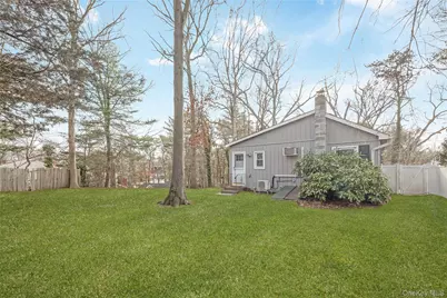7 1st Street, Nesconset, NY 11767 - Photo 17