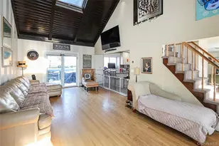 25 Centre St, Lynbrook, NY 11563 - Photo 5