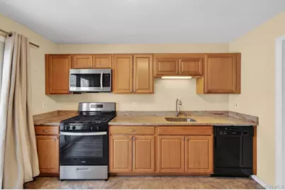 37 Aldo Court, Monroe, NY 10950 - Photo 7