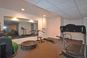 10 Jeffrey Ln, East Quogue, NY 11942 - Photo 17