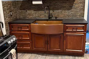 134-31 Hawtree St, Ozone Park, NY 11417 - Photo 7