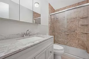 406 Woodbridge Dr, Ridge, NY 11961 - Photo 15