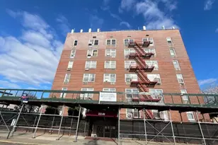 222-89 Braddock Ave, Bellerose, NY 11428 - Photo 23