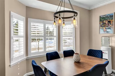 110 Brattle Circle, Melville, NY 11747 - Photo 9