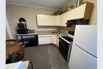 1286 America Avenue, West Babylon, NY 11704 - Photo 23