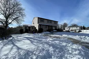 1286 America Ave, West Babylon, NY 11704 - Photo 39