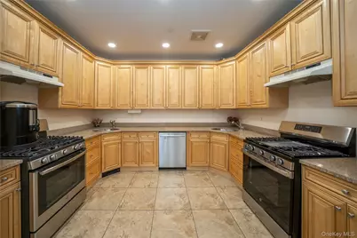 4 Rose Garden Way #102, Monsey, NY 10952 - Photo 17