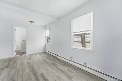 222 Blue Point Road, Farmingville, NY 11738 - Photo 15