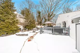 3 Aron St, Smithtown, NY 11787 - Photo 9