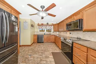 3 Aron St, Smithtown, NY 11787 - Photo 13