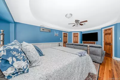 3 Aron Street, Smithtown, NY 11787 - Photo 31