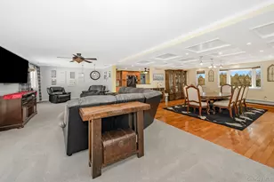 3 Aron St, Smithtown, NY 11787 - Photo 21