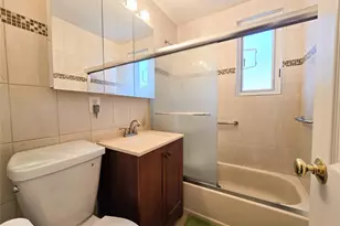 218-09 73 Ave, Bayside, NY 11364 - Photo 13