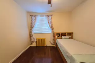 218-09 73 Ave, Bayside, NY 11364 - Photo 9