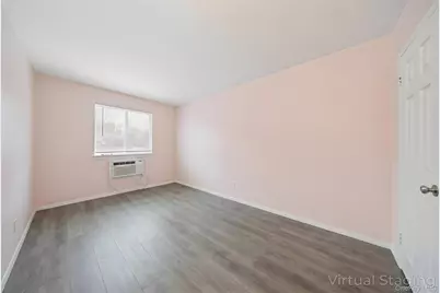 139-01 Franklin Avenue, Flushing, NY 11355 - Photo 9