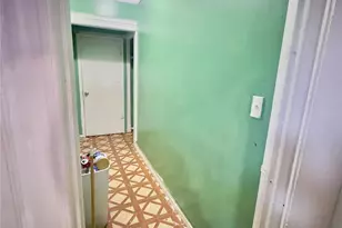 104-60 Roosevelt Ave, Corona, NY 11368 - Photo 9