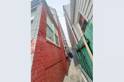 10460 Roosevelt Avenue, Corona, NY 11368 - Photo 3