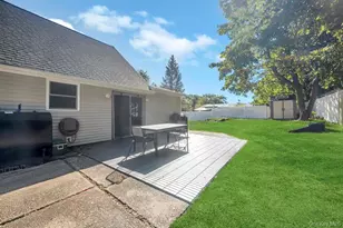 382 Boyle Rd, Selden, NY 11784 - Photo 7