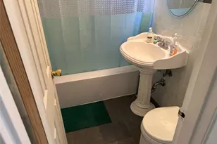 83-20 98th St, Woodhaven, NY 11421 - Photo 17