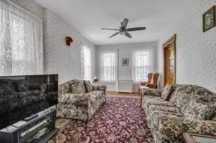 104-47 89th Ave, Richmond Hill, NY 11418 - Photo 3