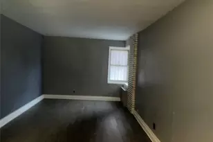 70 Locust Ave, New Rochelle, NY 10801 - Photo 3