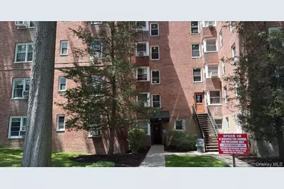 70 Locust Avenue #B114, New Rochelle, NY 10801 - Photo 11