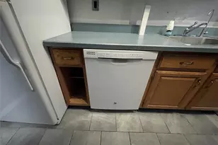 70 Locust Ave, New Rochelle, NY 10801 - Photo 5