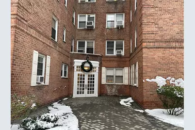 70 Locust Avenue #B114, New Rochelle, NY 10801 - Photo 1