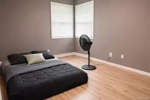 82 Brushwood Dr, Shirley, NY 11967 - Photo 7