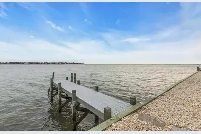 17 Romana Drive, Hampton Bays, NY 11946 - Photo 39