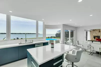 17 Romana Drive, Hampton Bays, NY 11946 - Photo 13