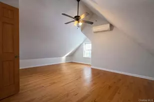 76-30 172nd St, Fresh Meadows, NY 11366 - Photo 7