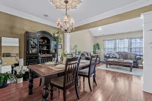 170 Southampton Dr, Massapequa, NY 11758 - Photo 7