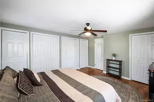 58 Elm Ct, New Hyde Park, NY 11040 - Photo 21