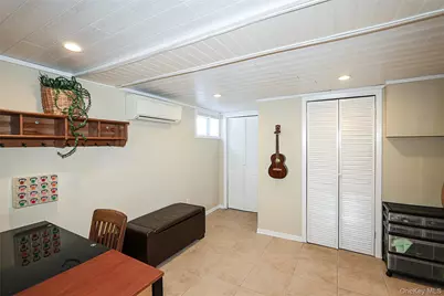 58 Elm Court, New Hyde Park, NY 11040 - Photo 31