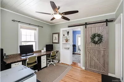 58 Elm Court, New Hyde Park, NY 11040 - Photo 13