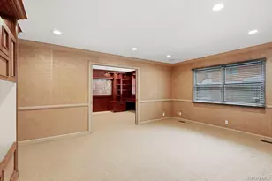 43 Hunt Dr, Jericho, NY 11753 - Photo 19