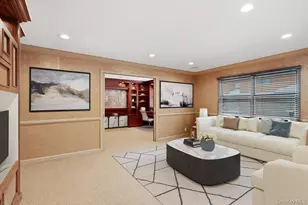 43 Hunt Dr, Jericho, NY 11753 - Photo 5