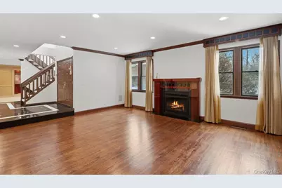 43 Hunt Drive, Jericho, NY 11753 - Photo 17