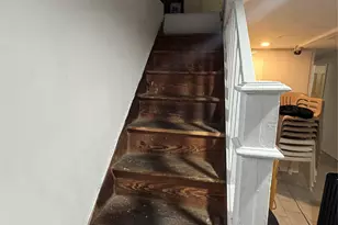 690 E 240th St, Bronx, NY 10470 - Photo 45