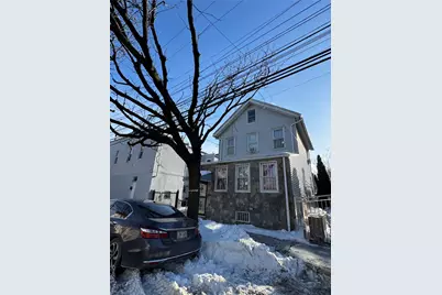 690 E 240th Street, Bronx, NY 10470 - Photo 3