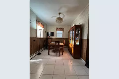 690 E 240th Street, Bronx, NY 10470 - Photo 17