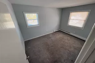 16 Linden St, Coram, NY 11727 - Photo 5