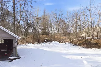 85 Sunset Avenue, Poughkeepsie, NY 12601 - Photo 19